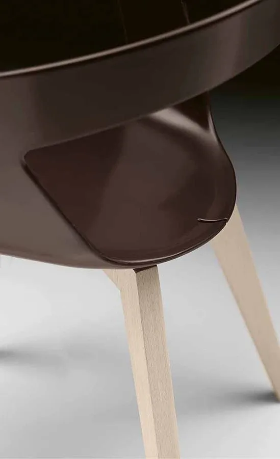 et al. Ibis 139 Chair