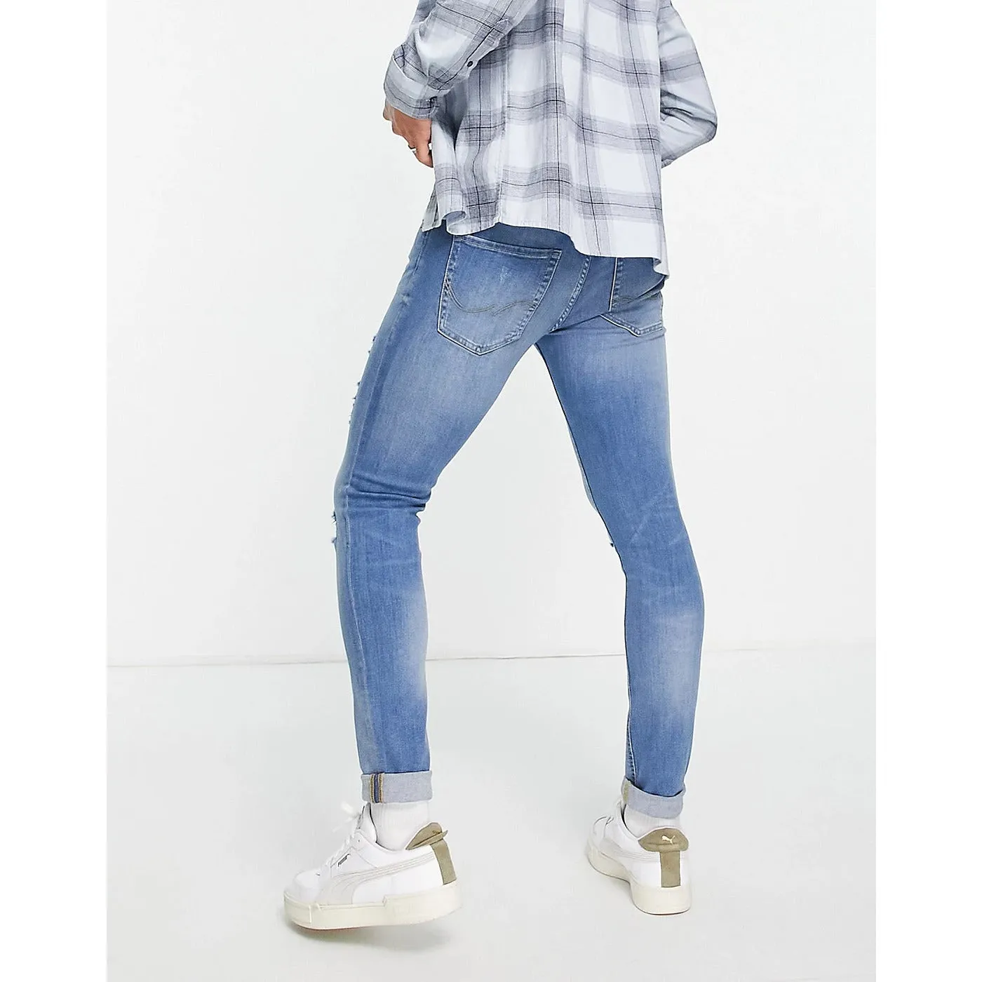 JJ Skinny Light Blue Ripped Jeans