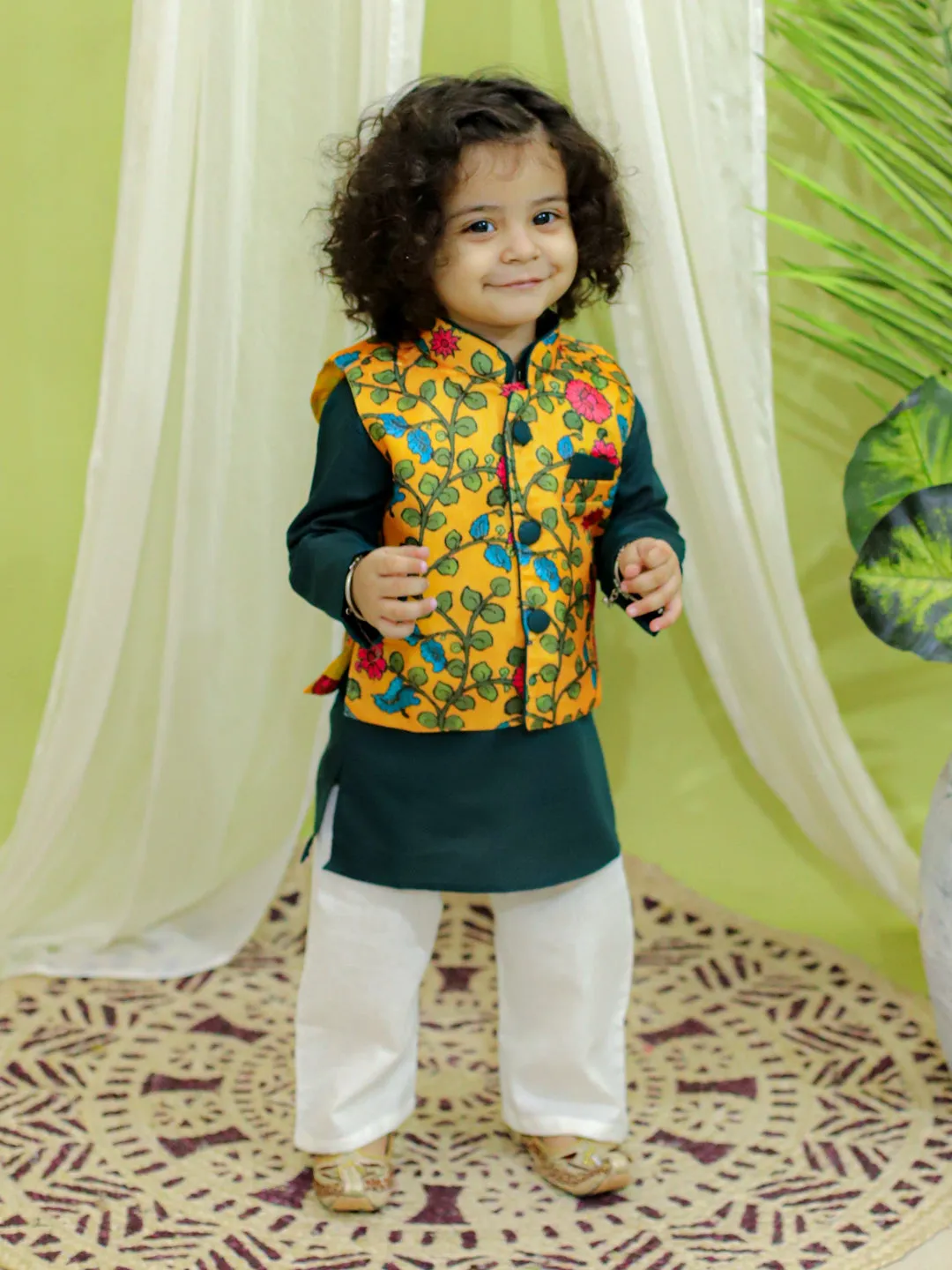 Kalamkari Print Jacket with Kurta Pajama for Boys- Yellow