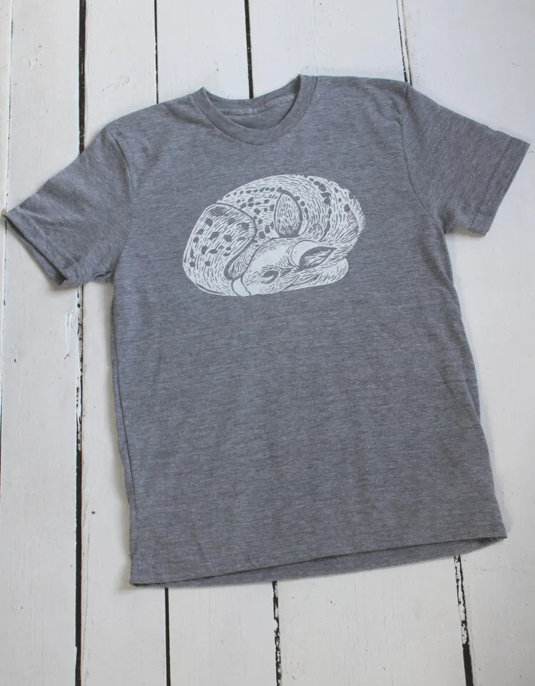 Kid's Organic Sleeping Fawn T-Shirt - Grey