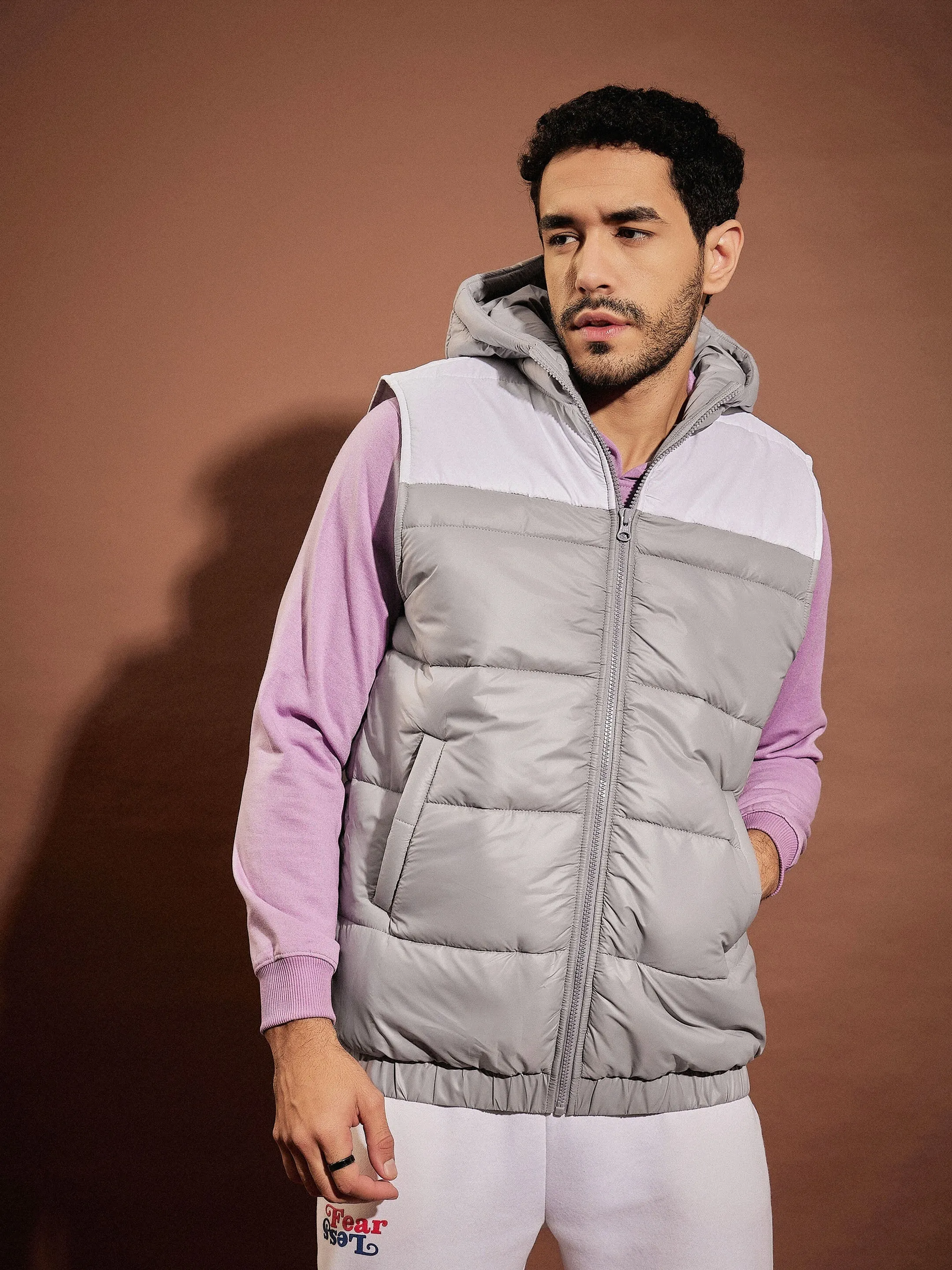 Men Grey & White ColorBlock Sleeveless Hoodie Jacket