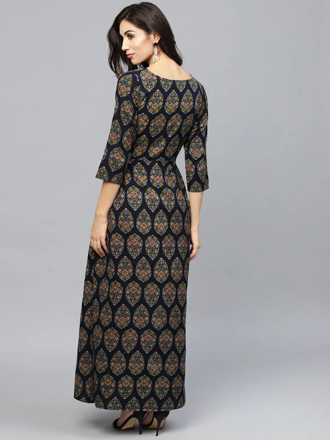 Multi Coloured Maxi Dress With Round Neck And 3/4 Sleeves