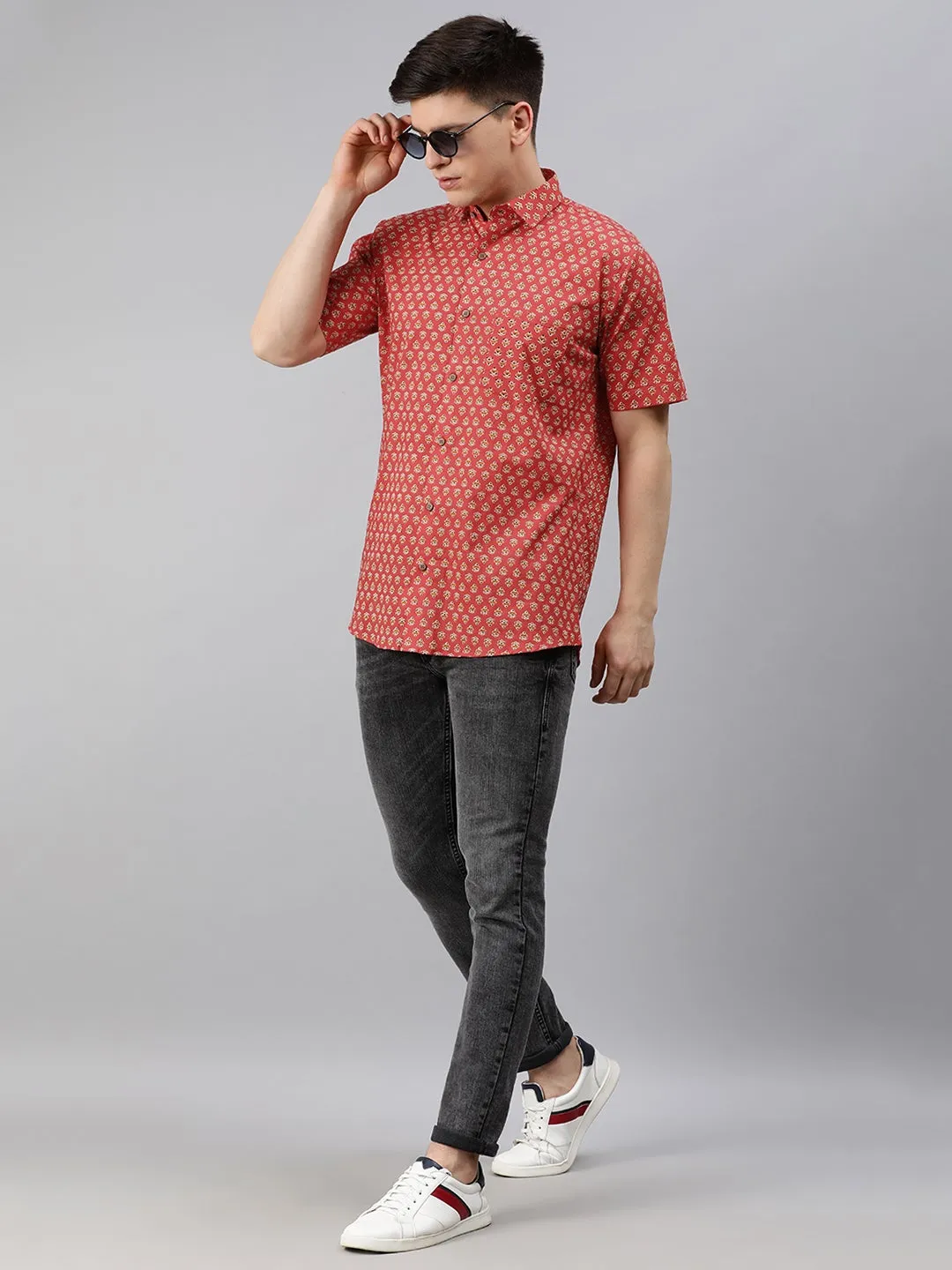 Red Cotton Short Sleeves Shirts For Men-Mmh028