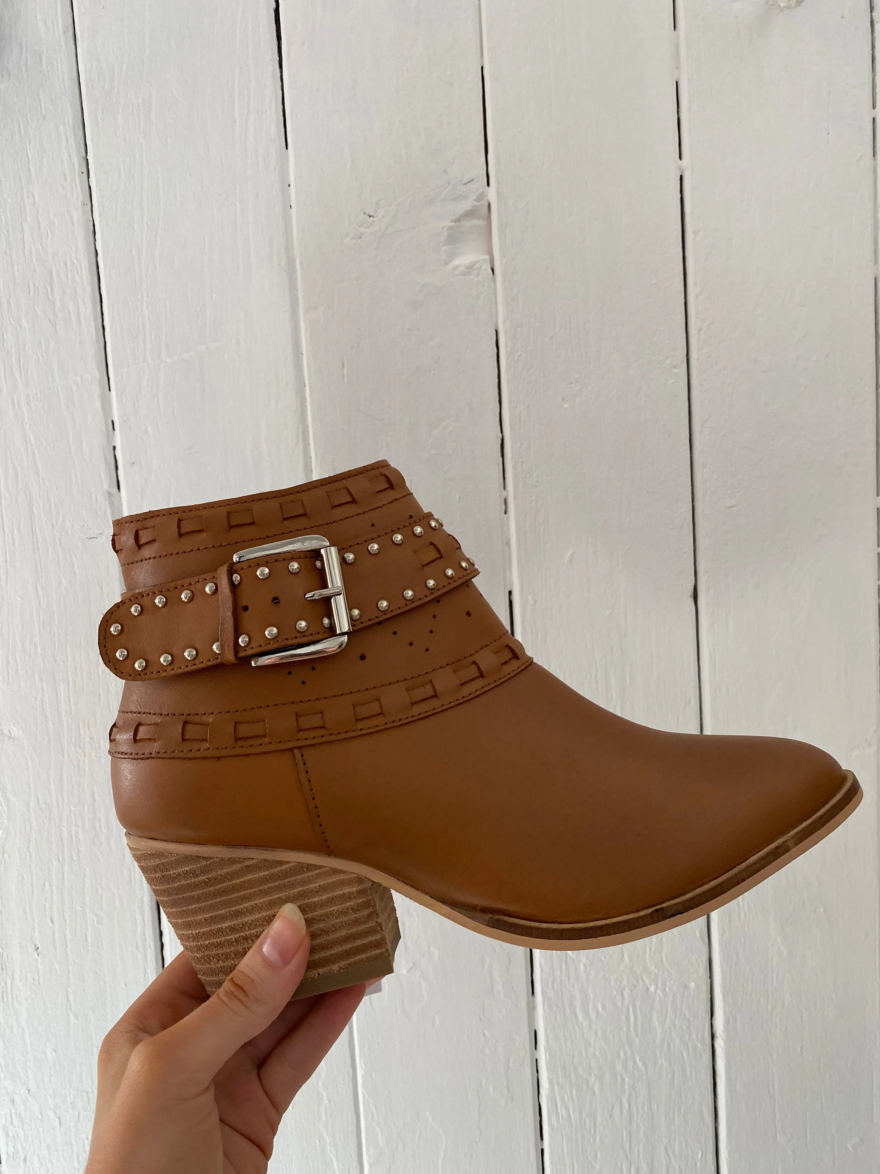 Temp Boot // Tan Leather