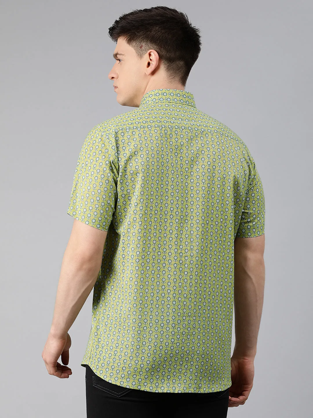 Yellow Cotton Short Sleeves Shirts For Men-Mmh030